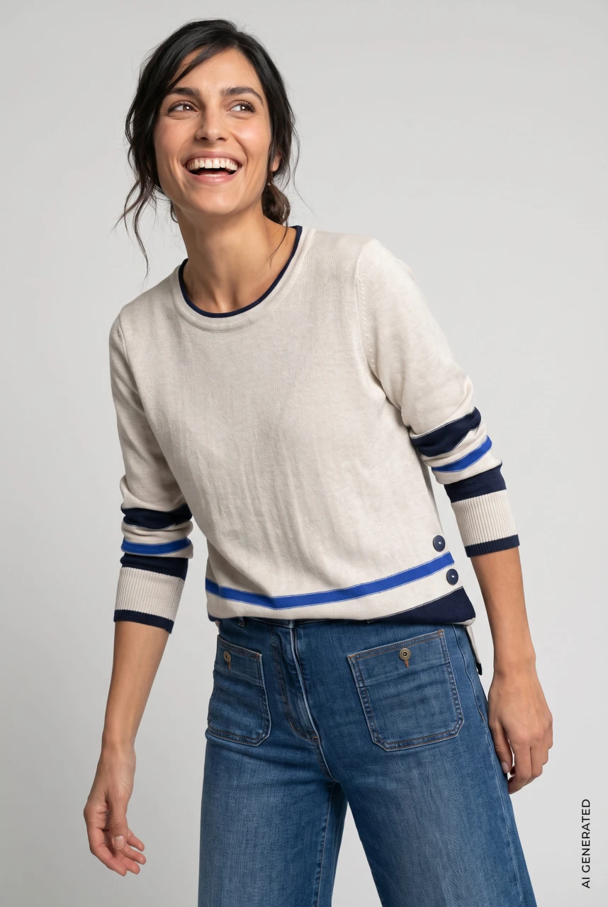 Beżowy sweter damski Henny w paski z guzikami po bokach - Coastal Look
