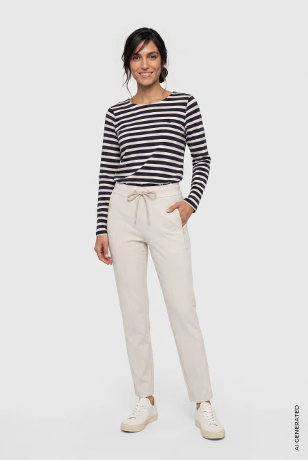 Beżowe spodnie damskie Lisa Straight - Coastal Look