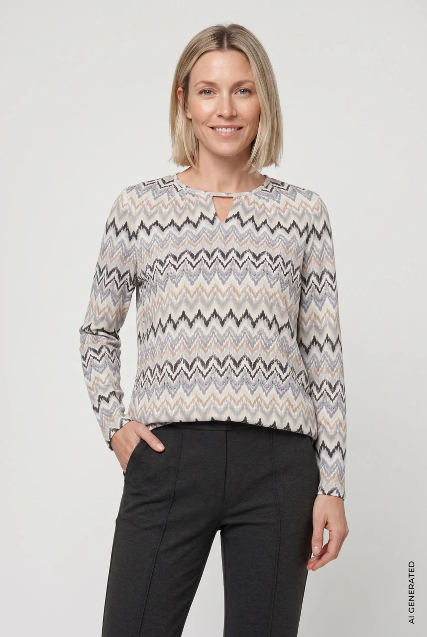 TENCEL™ Modal Beżowa bluzka damska Clara z etnicznym geometrycznym wzorem - Mountain Resort