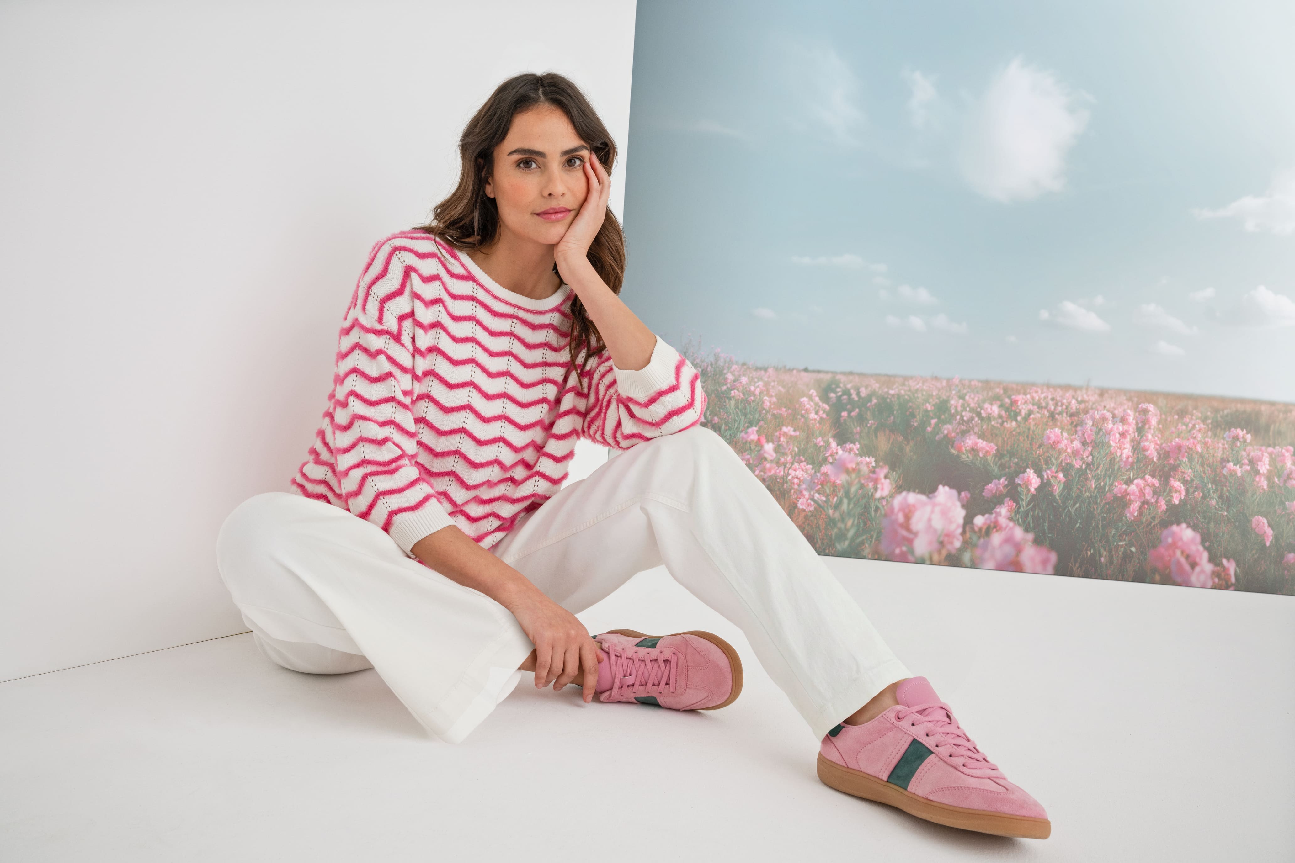 Jak łączyć wzory ubrań? Jak je nosić?